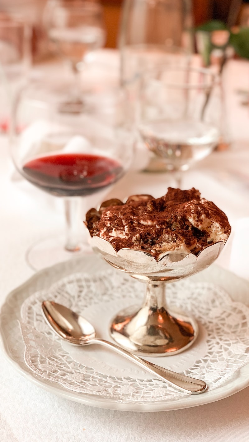 Elmalı Tiramisu Tarifi Elmalı Tiramisu Tarifi