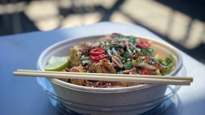 uploaded-image-tavuklu-noodle-corba-tarifi-1697200034001